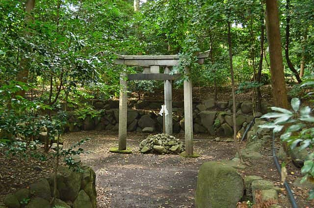 元糺の池と三柱鳥居